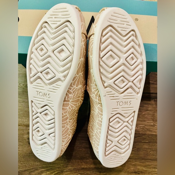 TOMS Women's Alpargata Slip-On Flats - Picture 3 of 6